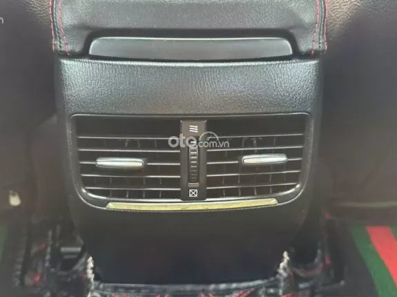 Mazda 6 2.0 AT 2013 - Xe cực đẹp, trang bị nhiều option