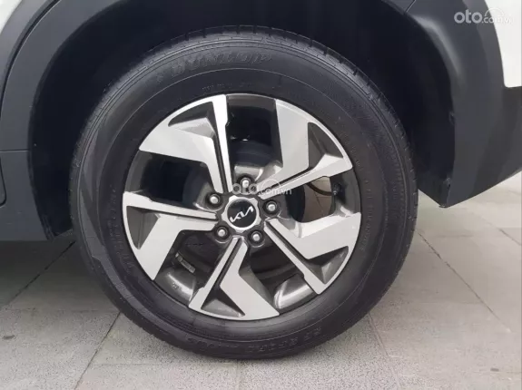 Kia Sonet 1.5 Deluxe 2024 - Chủ đi giữ gìn, xe cực đẹp tại Hà Nội