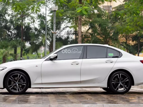 BMW 320i M Sport 2024 - BMW 320i M Sport 2024