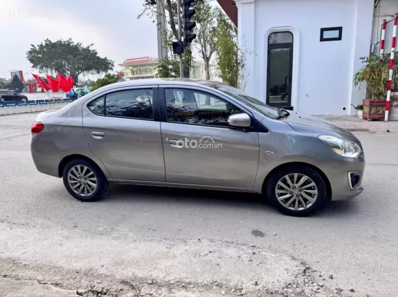 Mitsubishi Attrage 1.2L AT 2016 - Xe nhập odo12 vạn zin