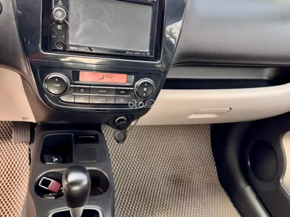 Mitsubishi Attrage 1.2L AT 2016 - Xe nhập odo12 vạn zin