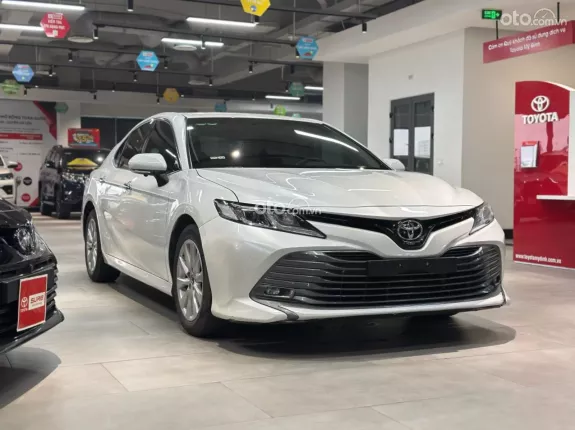 Toyota Camry 2.0G 2021 - Odo 3.6v km zin cực chất