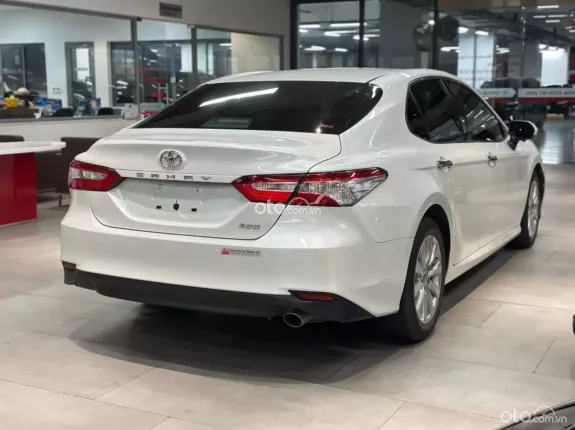 Toyota Camry 2.0G 2021 - Odo 3.6v km zin cực chất
