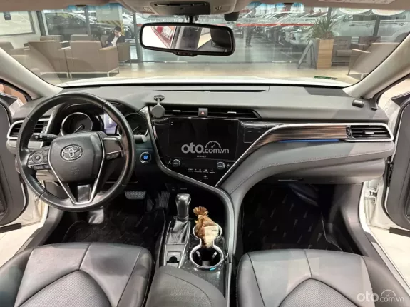 Toyota Camry 2.0G 2021 - Odo 3.6v km zin cực chất