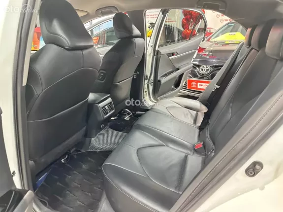 Toyota Camry 2.0G 2021 - Odo 3.6v km zin cực chất