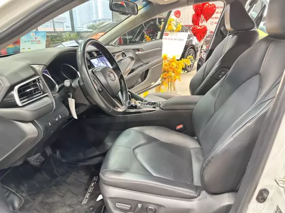 Toyota Camry 2.0G 2021 - Odo 3.6v km zin cực chất