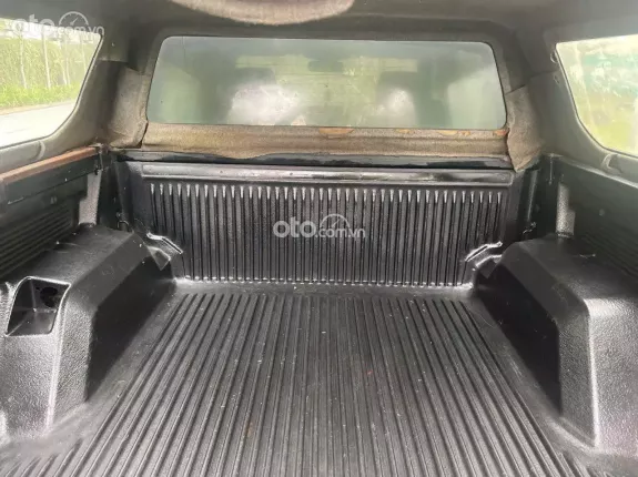 Mazda BT-50 1.9 AT 4x2 2015 - Xe cực đẹp, đầm chắc, giá tốt liên hệ thương lượng