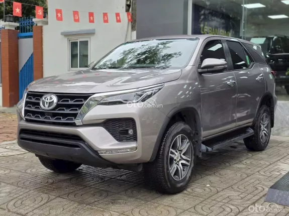 Toyota Fortuner 2024 - Xe nhà chạy kỹ