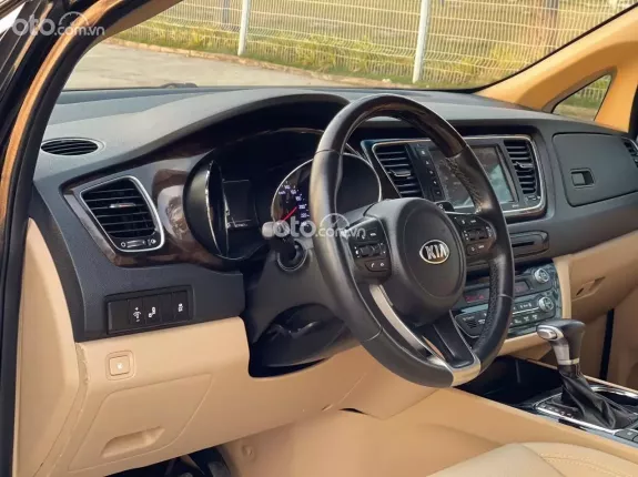 Kia Sedona 2.2 Platinum D 2019 - Salon mới về xin được chào bán ngay