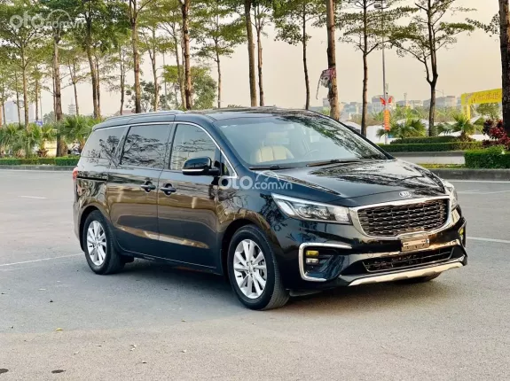 Kia Sedona 2.2 Platinum D 2019 - Salon mới về xin được chào bán ngay