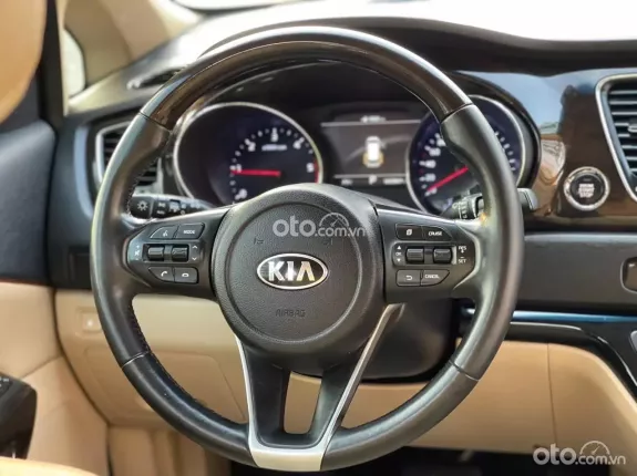 Kia Sedona 2.2 Platinum D 2019 - Salon mới về xin được chào bán ngay