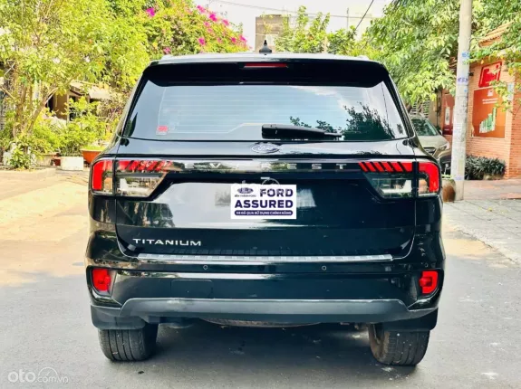 Ford Everest Titanium 2.0L AT 4WD 2024 - XE 7 CHỖ_CHÍNH HÃNG_CHẤT LƯỢNG_BẢO HÀNH 1 NĂM