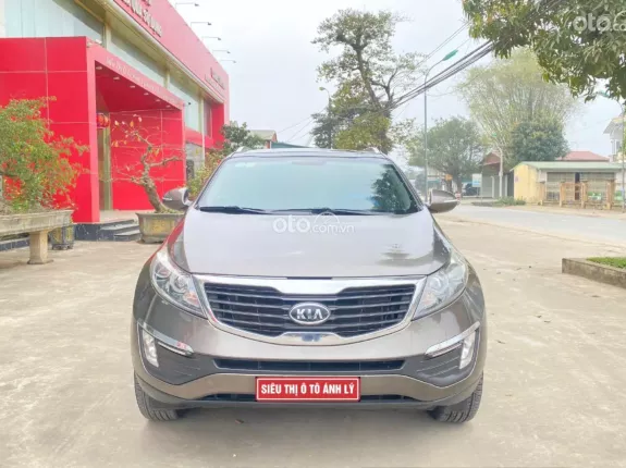 Kia Sportage 2.0G Signature 2011 - Dẫn động 2 cầu Full time, Options miên man