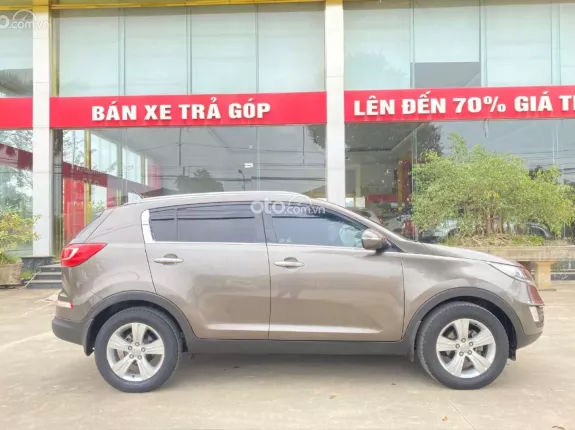 Kia Sportage 2.0G Signature 2011 - Dẫn động 2 cầu Full time, Options miên man