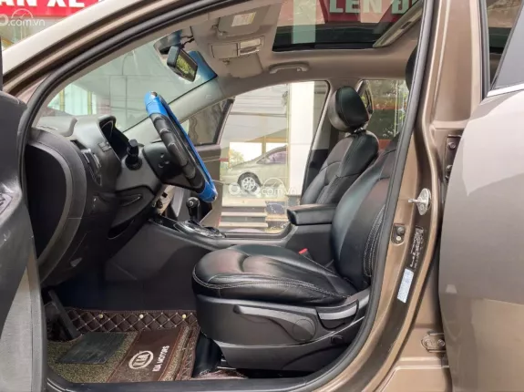 Kia Sportage 2.0G Signature 2011 - Dẫn động 2 cầu Full time, Options miên man