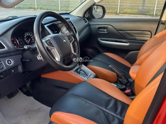 Mitsubishi Triton Athlete 4x2 AT 2022 - Một chủ từ mới rất đẹp