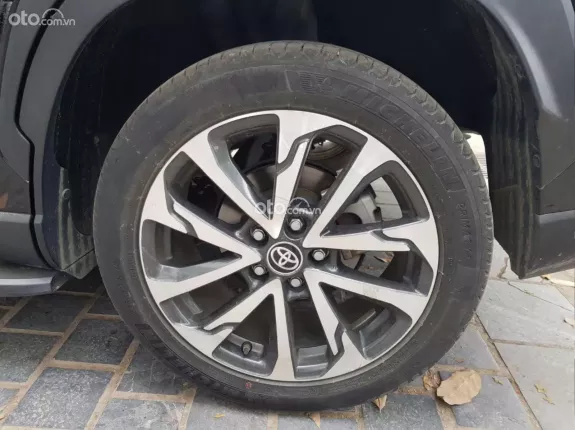 Toyota Corolla Cross 1.8 V  2022 - Xe nhập Thái