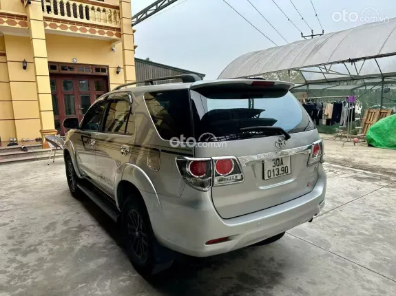 Toyota Fortuner 2.7 V 4X2 AT 2016 - Bán Fortuner đời 2016 động cơ 2.7 số tự động, một cầu
