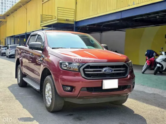 Ford Ranger XLS 2.0L 4x2 AT 2020 - Bán tải nhập khẩu Thái Lan, option đầy đủ