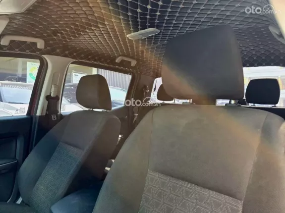 Ford Ranger XLS 2.0L 4x2 AT 2020 - Bán tải nhập khẩu Thái Lan, option đầy đủ
