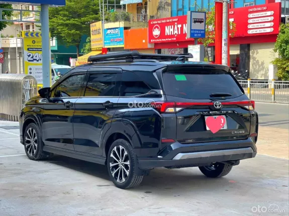 Toyota Veloz Cross CVT Top 2023 - Phiên bản TOP đầy đủ tiện nghi hiện đại