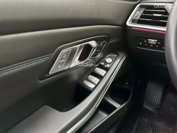BMW 330i M Sport 2024 - Phiên bản M Sport mạnh mẽ và thể thao