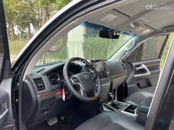 Toyota Land Cruiser VX 4.6 V8 2016 - Toytota Land Cruiser VX 4.6 V8 2016