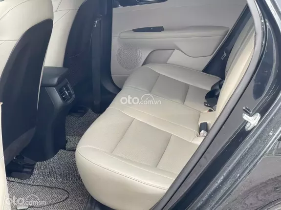 Kia Cerato 1.6 AT Deluxe 2020 - New mới về em trào bán ngay