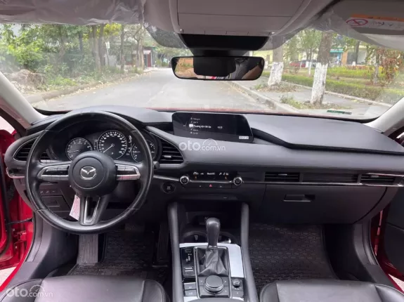 Mazda 3 Sedan 1.5L Luxury 2022 - Mazda 3 1.5L Luxury 2022