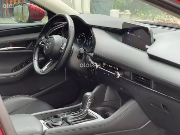 Mazda 3 Sedan 1.5L Luxury 2022 - Mazda 3 1.5L Luxury 2022