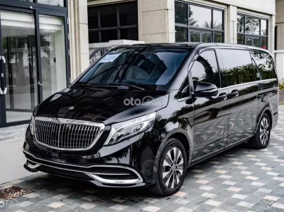 Mercedes-Benz V250 Luxury 2020 - MPV cao cấp với nội thất xa hoa