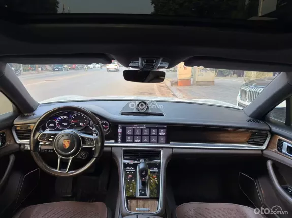 Porsche Panamera 4 Executive 2018 - Porsche Panamera 4 Executive 201