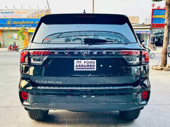 Ford Everest Titanium 2.0L AT 4WD 2024 - XE 7 CHỖ _GẦM CAO_BẢO HÀNH 1 NĂM