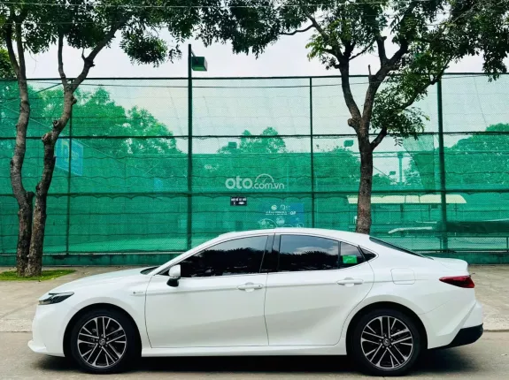 Toyota Camry 2025 - Xe nhập Thái chất lượng cao