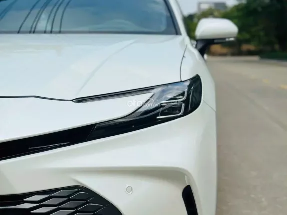 Toyota Camry 2025 - Xe nhập Thái chất lượng cao