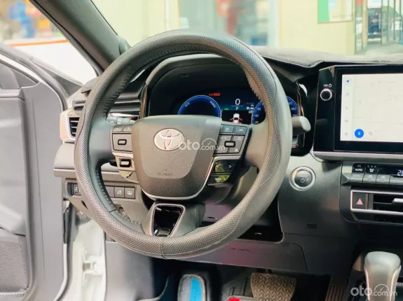 Toyota Camry 2025 - Xe nhập Thái chất lượng cao