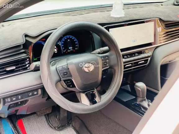 Toyota Camry 2025 - Xe nhập Thái chất lượng cao