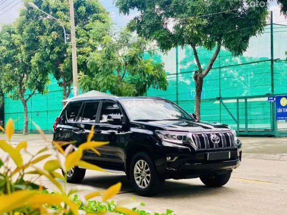 Toyota Land Cruiser Prado GX 2021 - Xe 7 chỗ mạnh mẽ, bền bỉ qua thời gian
