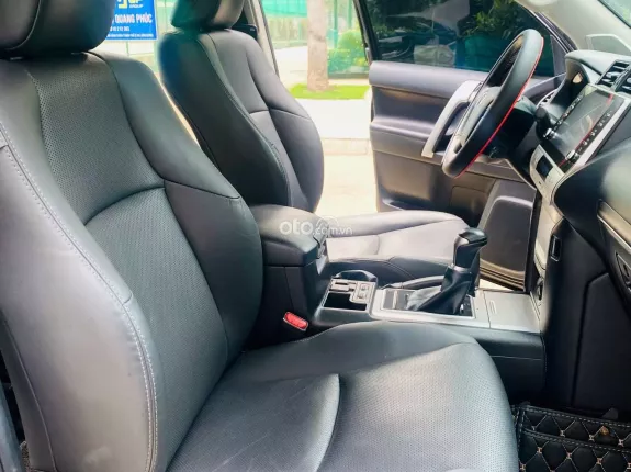 Toyota Land Cruiser Prado GX 2021 - Xe 7 chỗ mạnh mẽ, bền bỉ qua thời gian