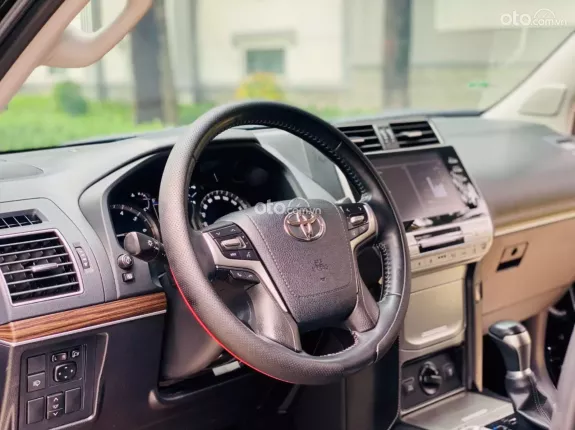 Toyota Land Cruiser Prado GX 2021 - Xe 7 chỗ mạnh mẽ, bền bỉ qua thời gian