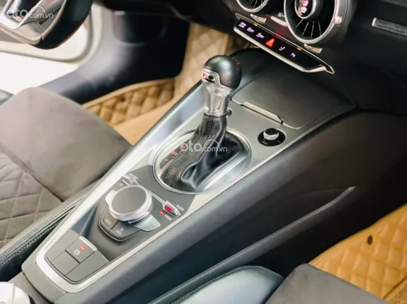 Audi TT S-line 2017 - Odo 30.000km