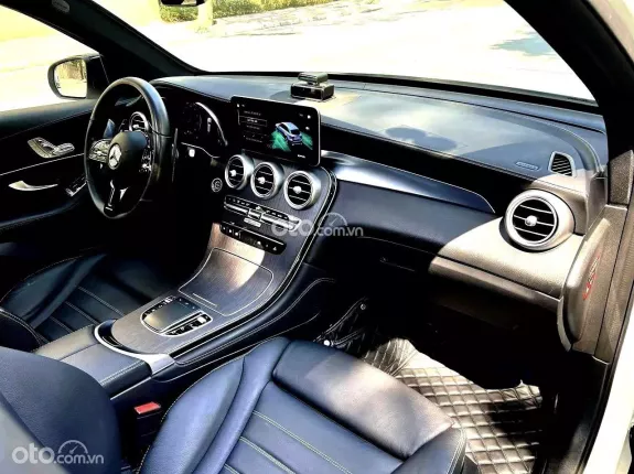 Mercedes-Benz GLC 300 4Matic 2021 - Bao kiểm tra xe toàn quốc