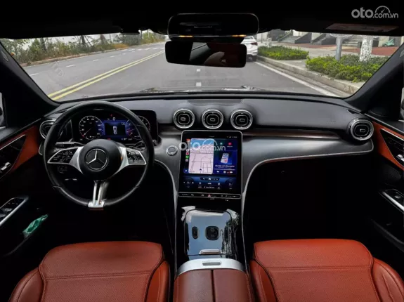 Mercedes-Benz C200 Avantgarde 2022 - FORM MỚI, MÀU ĐEN/NÂU, GIÁ TỐT