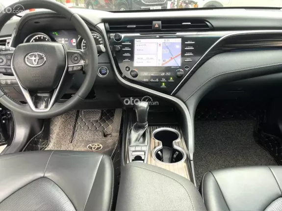 Toyota Camry 2.5Q 2020 - Odo 6.6v zin cực chất
