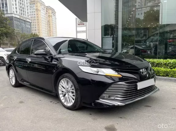 Toyota Camry 2.5Q 2020 - Odo 6.6v zin cực chất