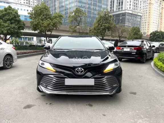Toyota Camry 2.5Q 2020 - Odo 6.6v zin cực chất