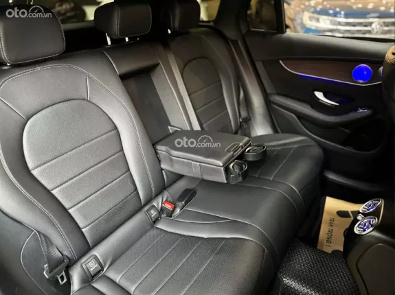 Mercedes-Benz GLC 200 4Matic 2022 - XE HOT CÓ SẴN GIAO NGAY!!