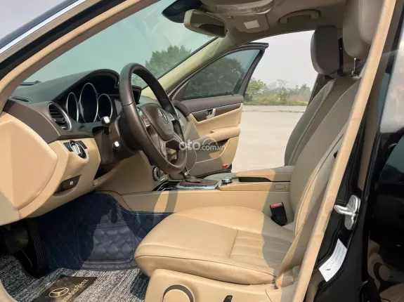 Mercedes-Benz C250 AMG 2013 - BIỂN HÀ NỘI – ODO 130.000 KM – GIÁ TỐT