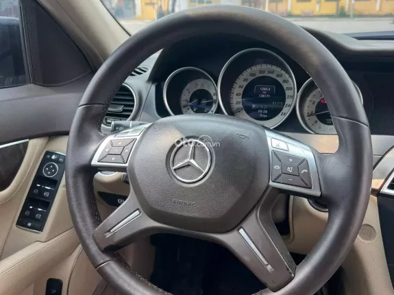 Mercedes-Benz C250 AMG 2013 - BIỂN HÀ NỘI – ODO 130.000 KM – GIÁ TỐT