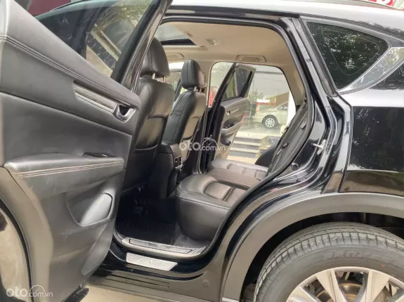 Mazda CX-5 2.0 Luxury 2019 - SUV gầm cao chất lượng, keo chỉ máy số Zin